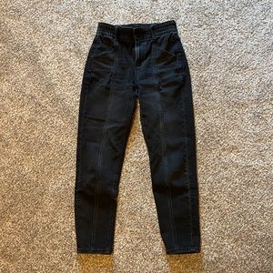 Black mom jeans